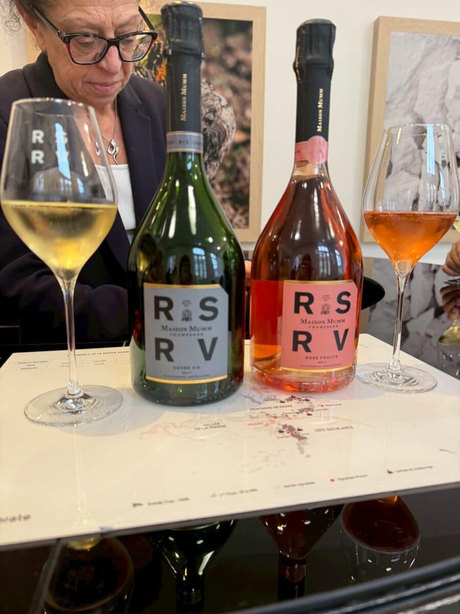 フランス旅、2日目 8 line oa chat 251114 220403