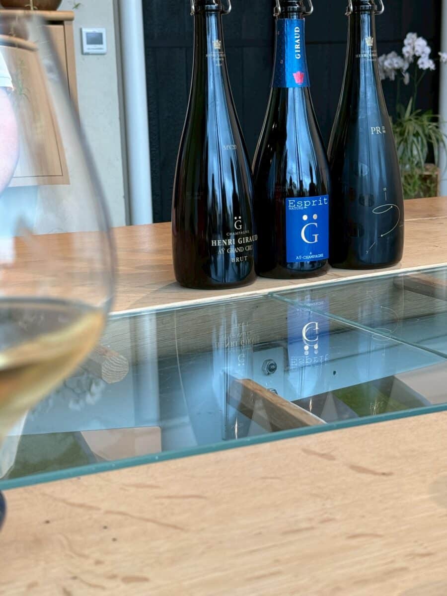 フランス3日目、アンリジロー訪問 4 line oa chat 251123 193914