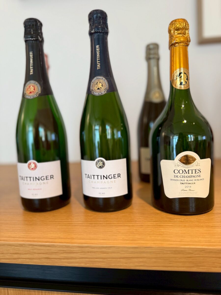 フランス3日目、テタンジェ訪問 7 line oa chat 251217 152627